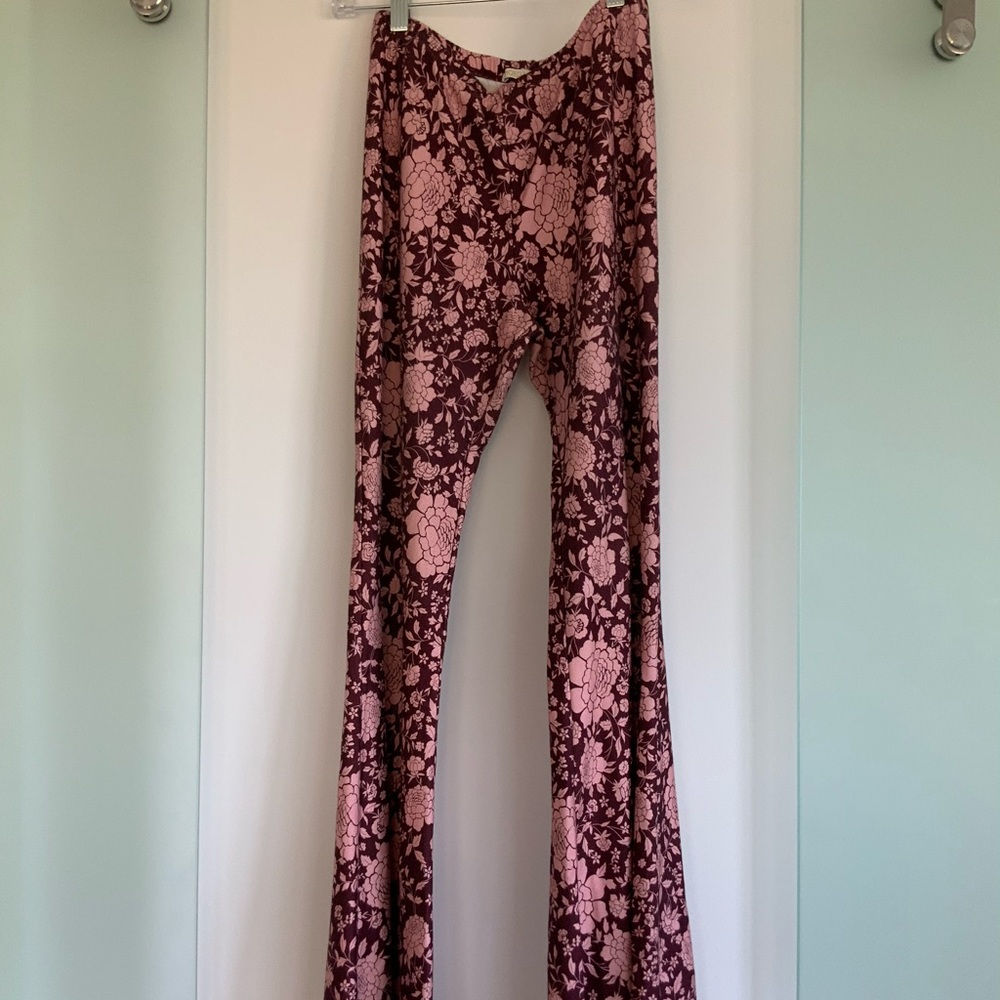 Novella Royale Janis Bells